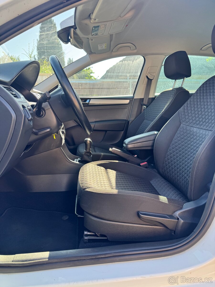 Škoda Rapid Spaceback 1.0 TSI 2017 - 5
