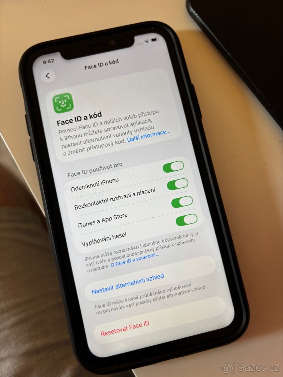 Apple iPhone 11 64GB - 5