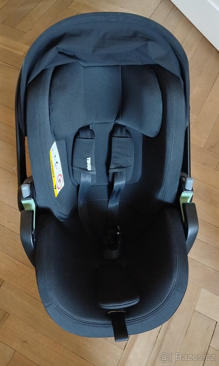 THULE autosedačka pro novorozence Maple Black (v záruce) - 5
