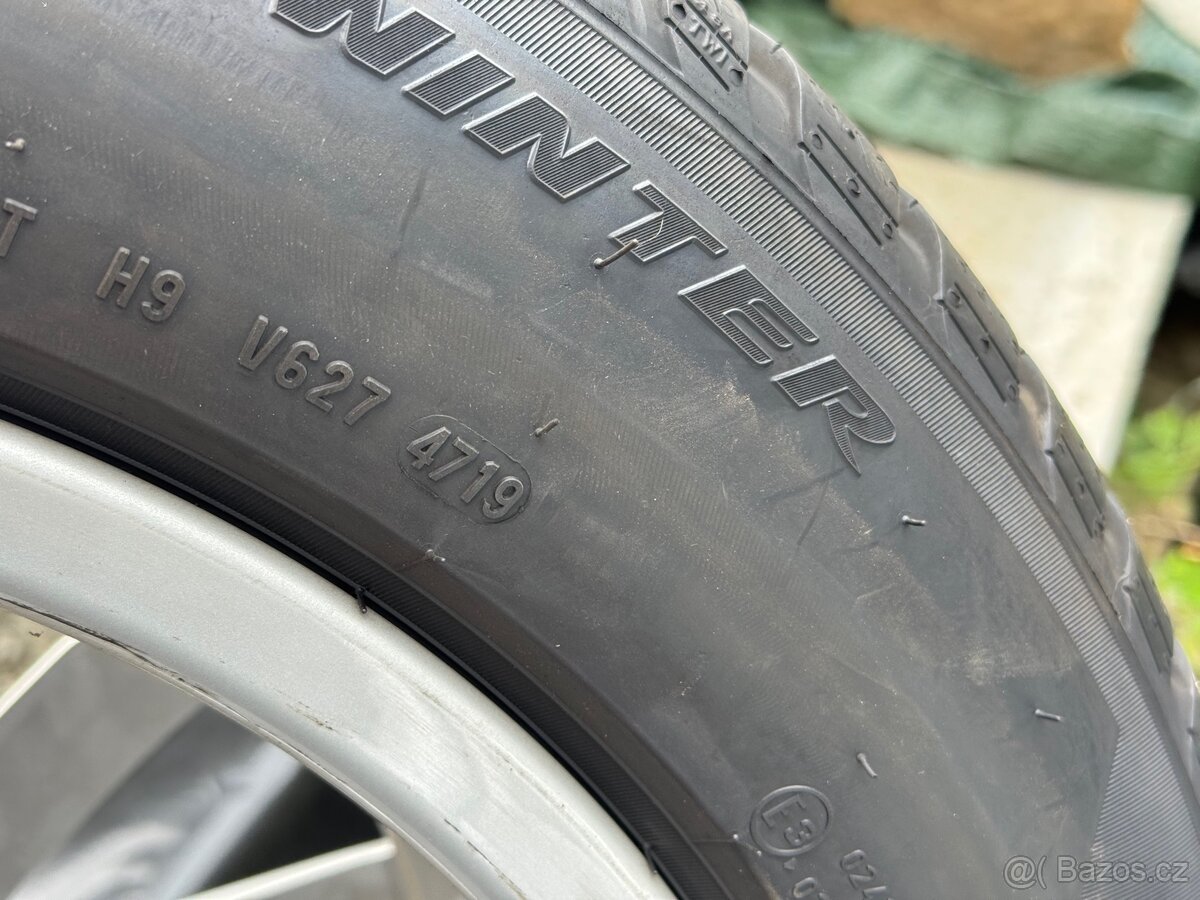 ORIGINAL AUDI R18 + ZIMNI SADA 235/55 R18 Pirelli - 5