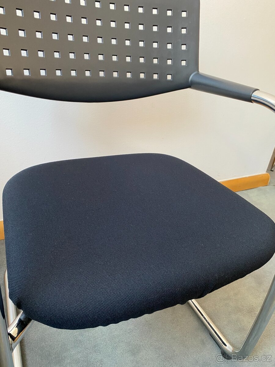 Kancelářská židle - Vitra Visavis (PC 8 600,-) 4ks - 5