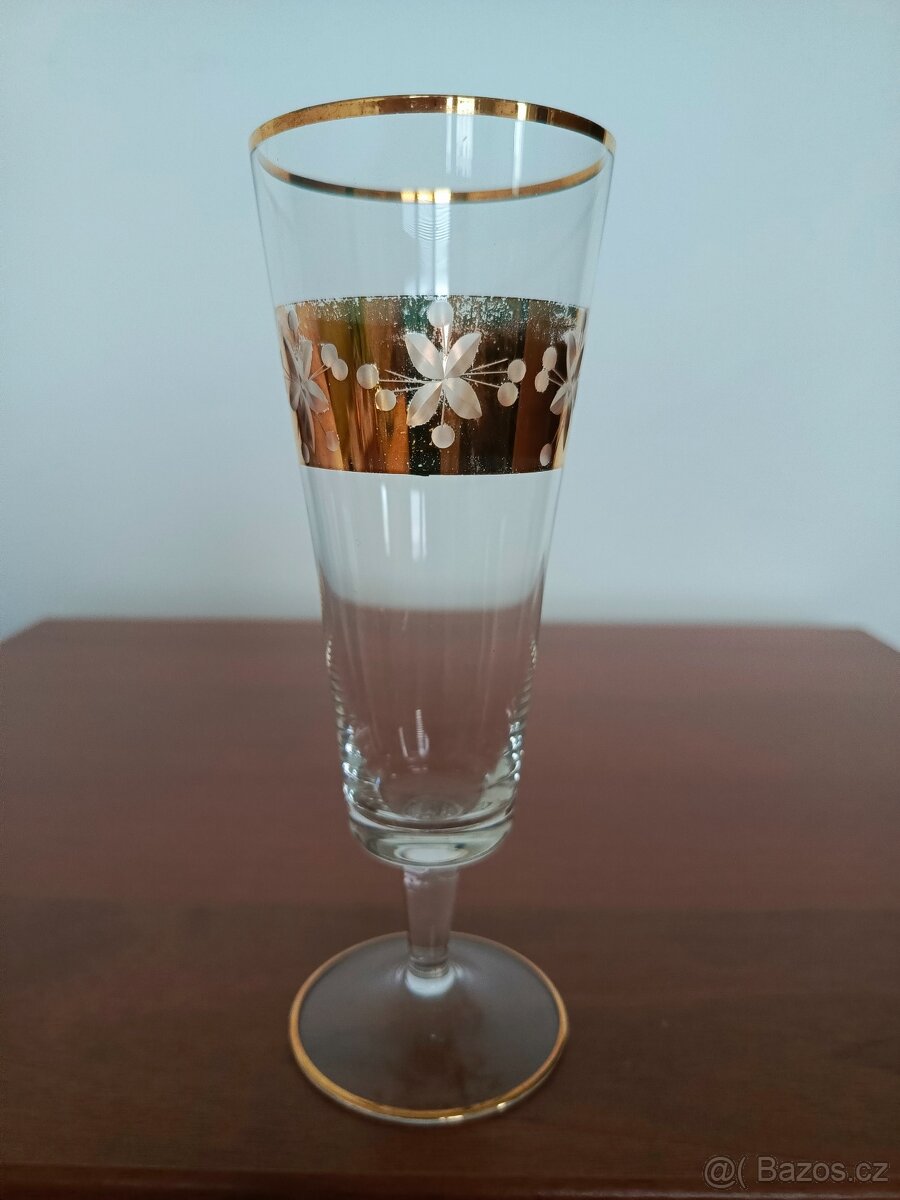 RETRO SKLENICE NA SEKT -"TRUMPETY" - 17,5 cm - 5