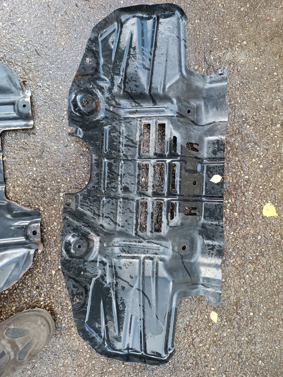 Kryty pod motor Toyota hilux - 5