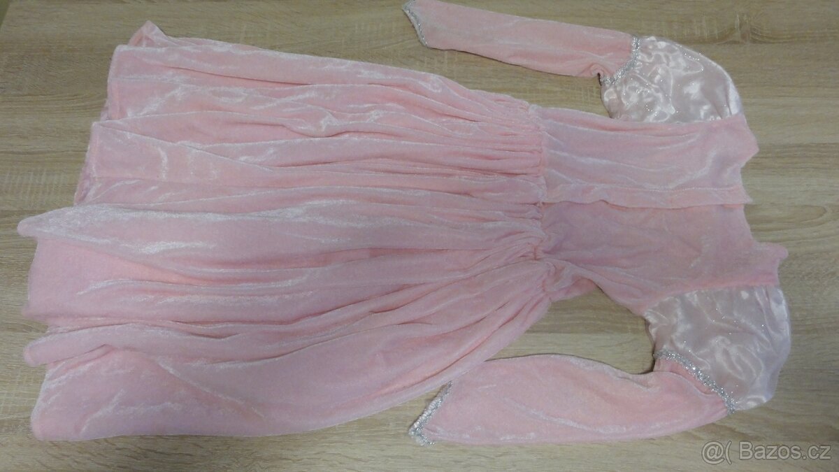 Šaty na karneval - 5