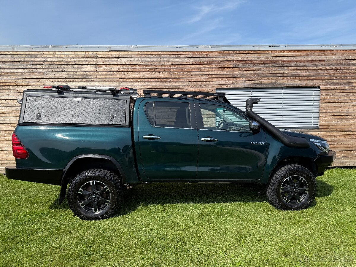 Toyota HILUX Executive manual