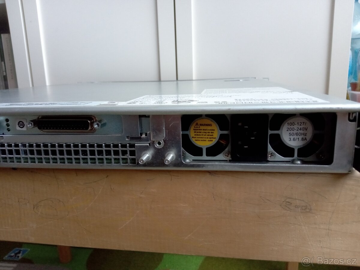 Starý retro server do racku - Pentium 4 Nortel CallPilot CP - 5