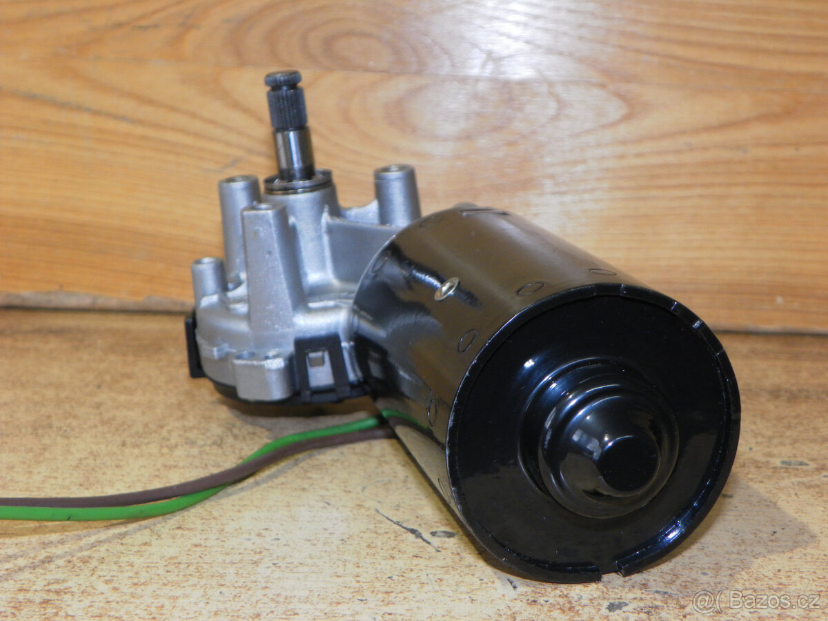 Elektromotor s převodovkou BOSCH 0 390 251 683 CHP 12V, 45ot - 5