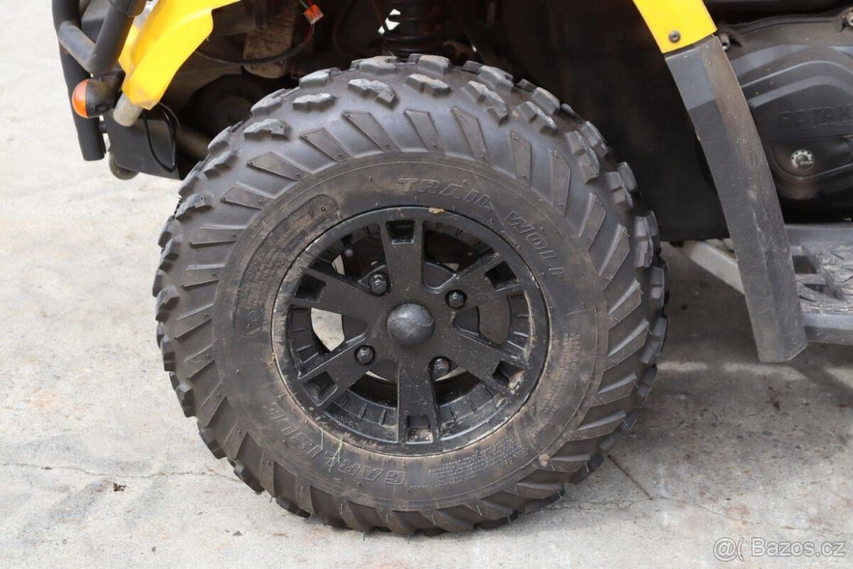 CAN-AM Outlander 650 XT