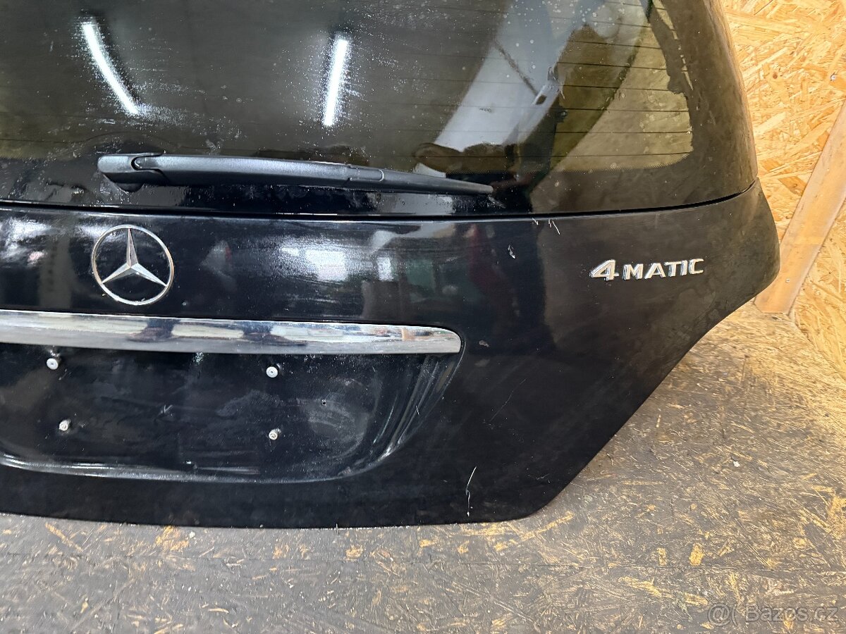 DVEŘE KUFRU MERCEDES R-CLASS W251 - 5