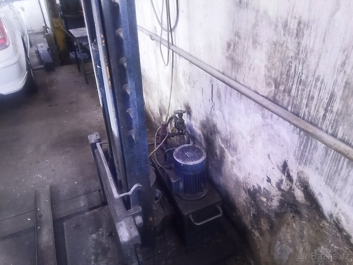 Prodám hydraulické čerpadlo včetně elektromotoru - 5
