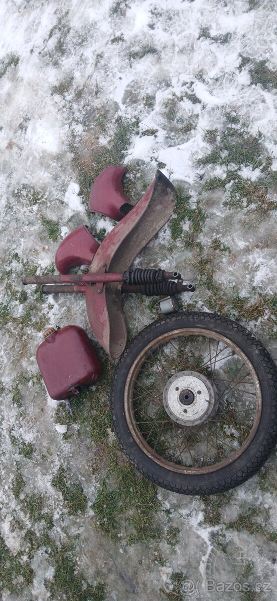 Jawa 555 pionyr -dily - 5