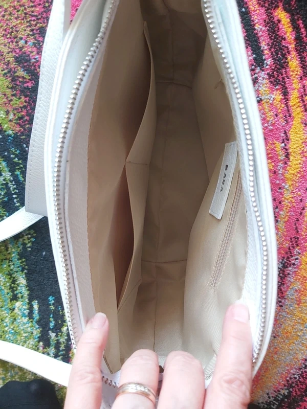 super bílá kožená kabelka Kara - 5