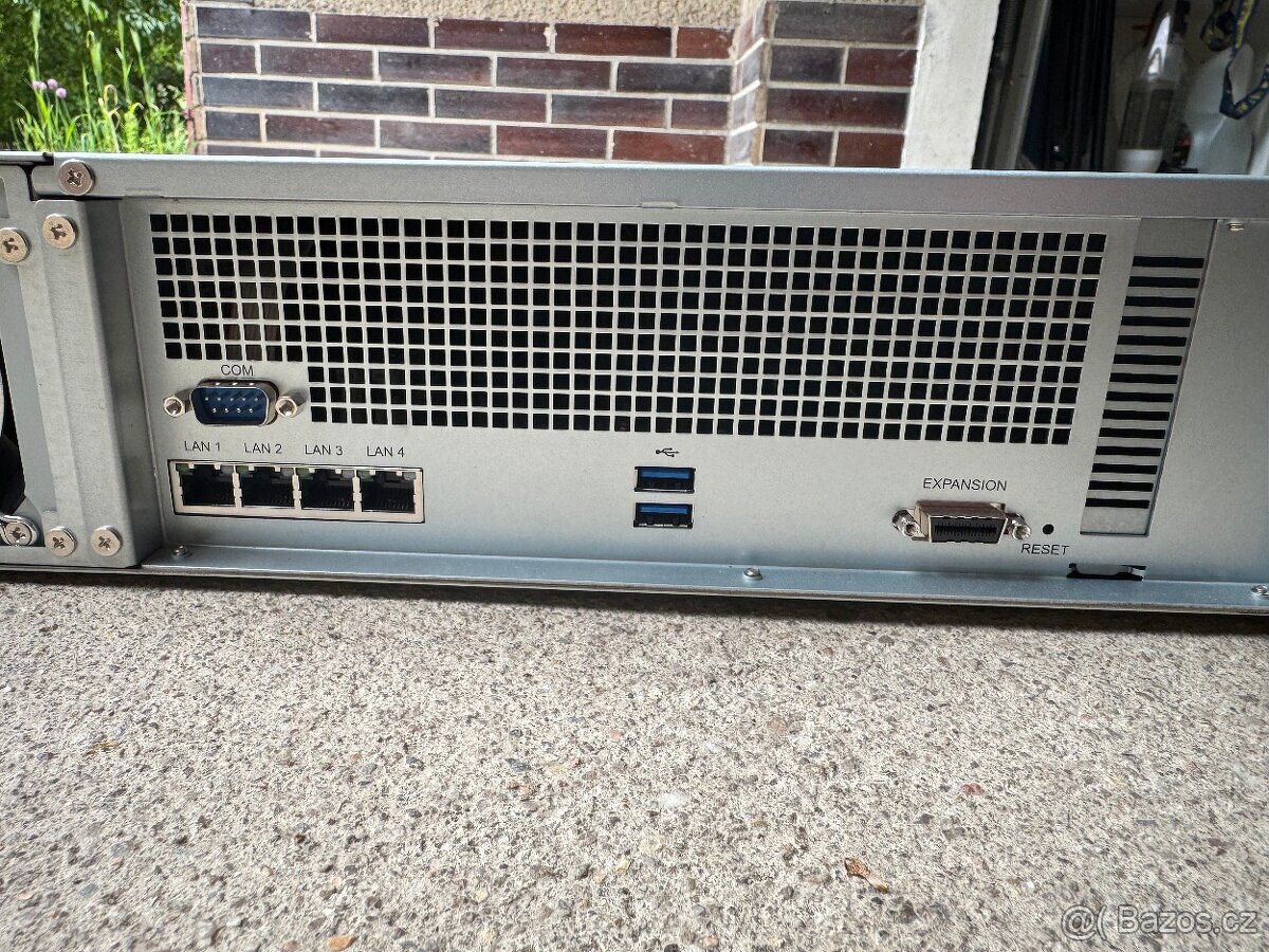 Synology RS2421+ NAS - 12 BAY, 20GB ECC RAM, super stav - 5