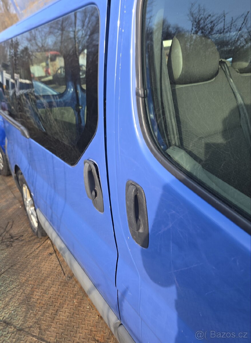 Opel Vivaro Bus 2009 náhradní díly - 5