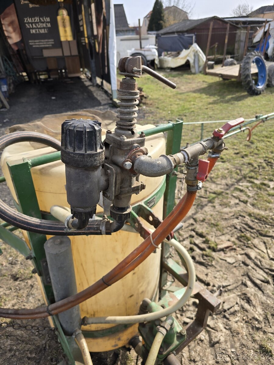 Postřikovač nesený - 5
