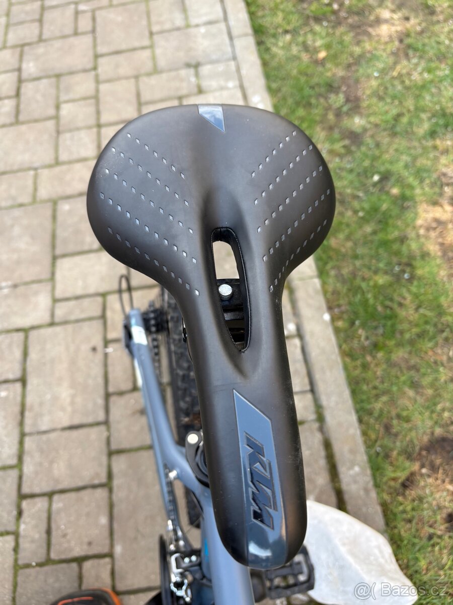 Horské kolo KTM - 5