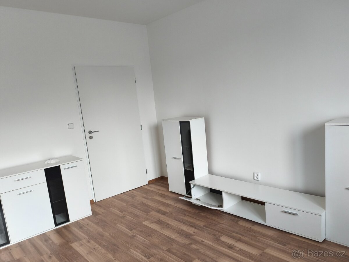 Obývací stěna+ komoda - 5