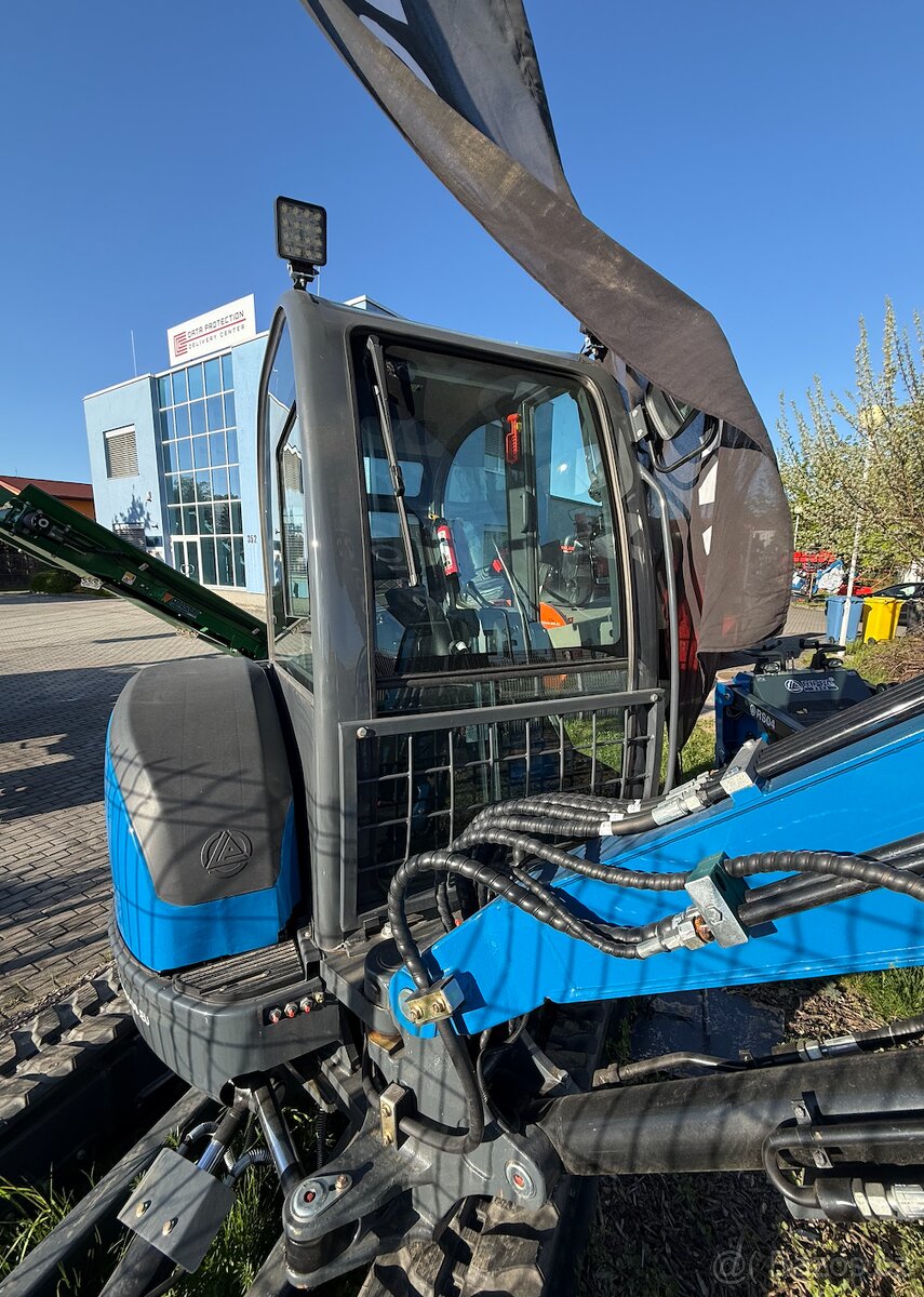Minibagr RIPPA R32 PRO skladem Praha 4 - 5