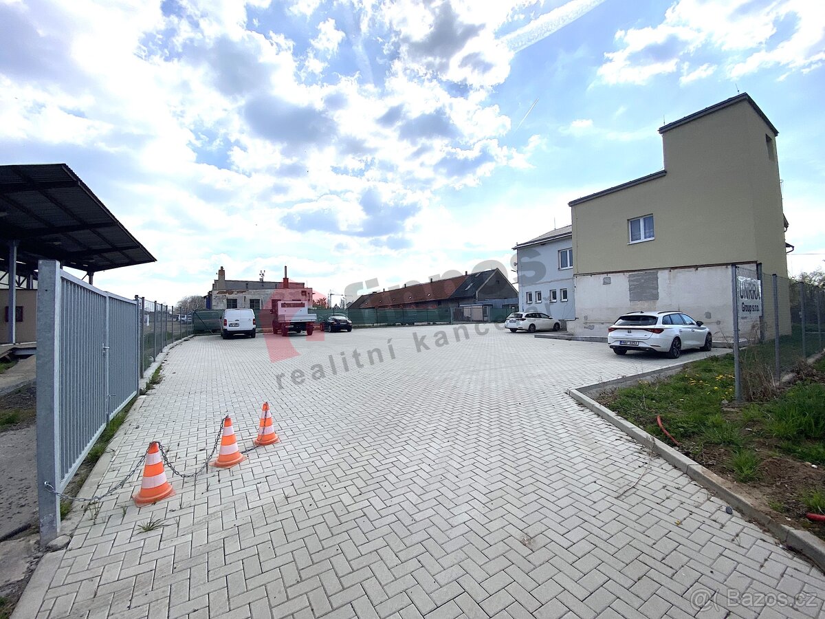Pronájem kanceláře v Pětihostech - 5