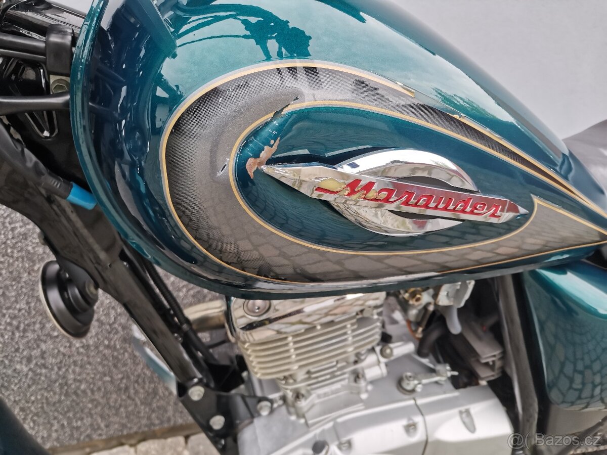 SUZUKI MARAUDER 125 2001 - 5