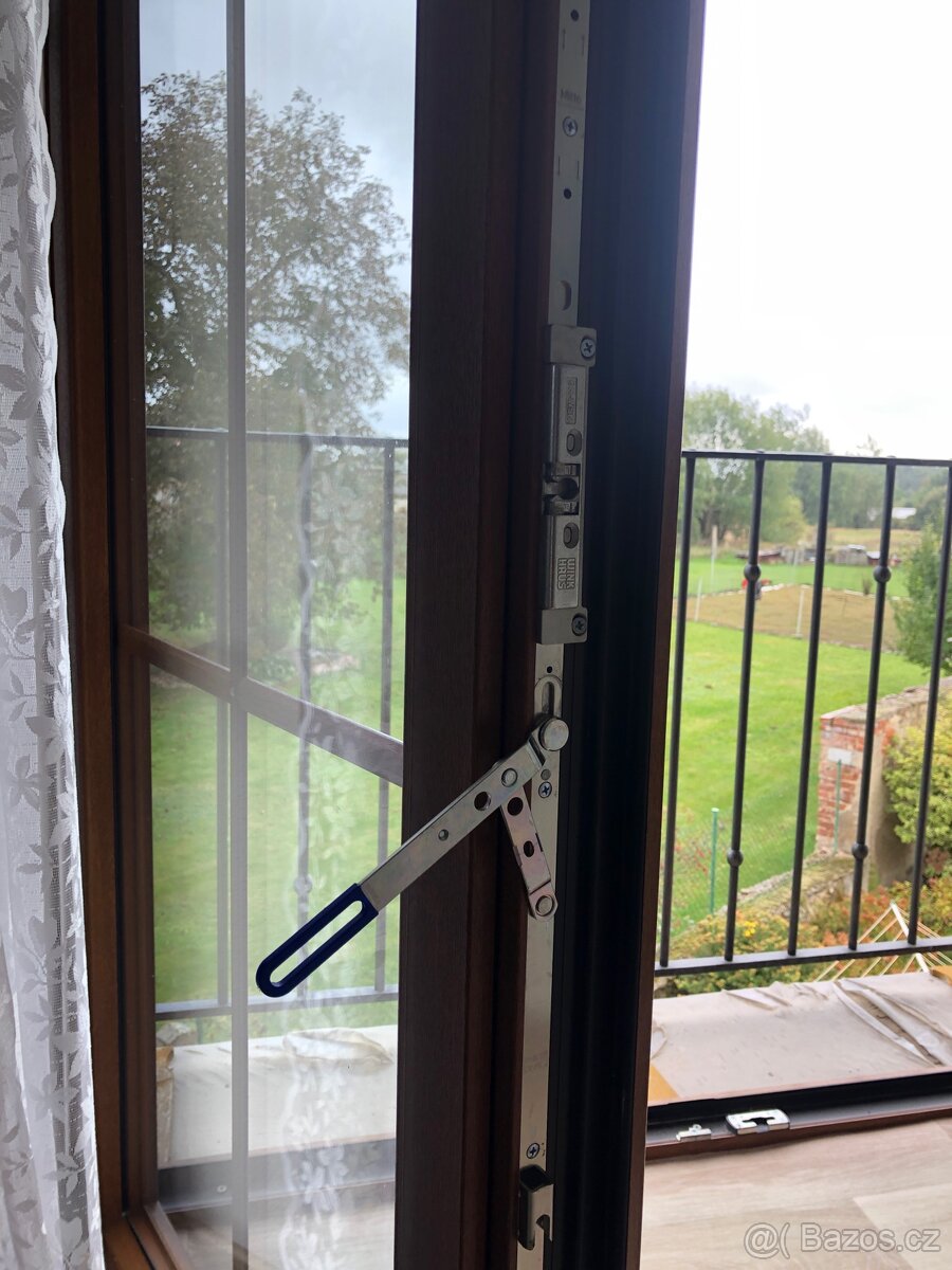 Prodám dveře Oknotherm zlatý dub190x231cm - 5