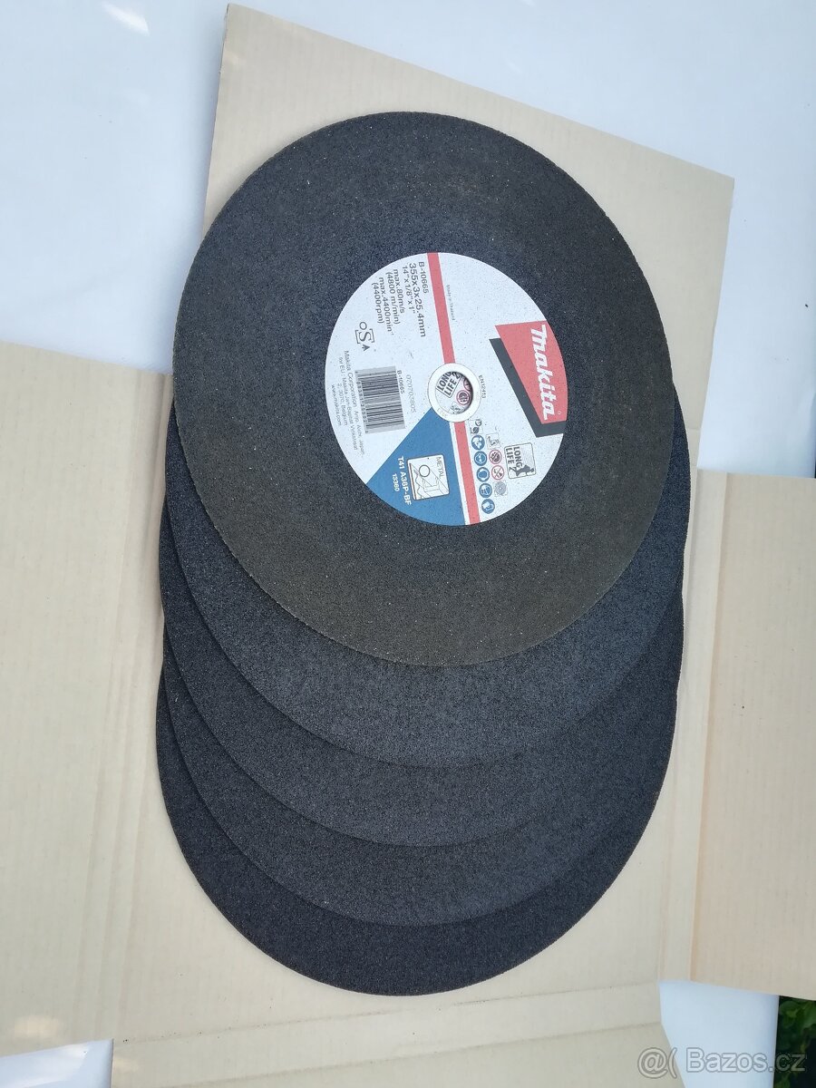 Rozbrušovačka Dewalt D28730 - 5