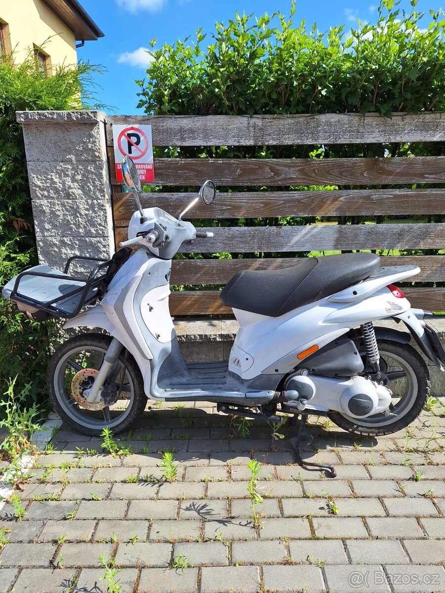 Piaggio nepojízdný - 5