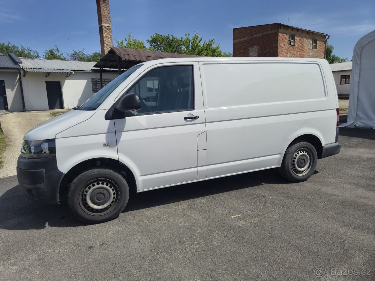 Volkswagen Transporter 7J0 - 5