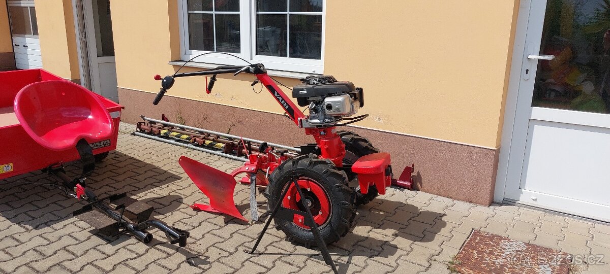 Prodám sestavu malotraktor VARI IV - 5
