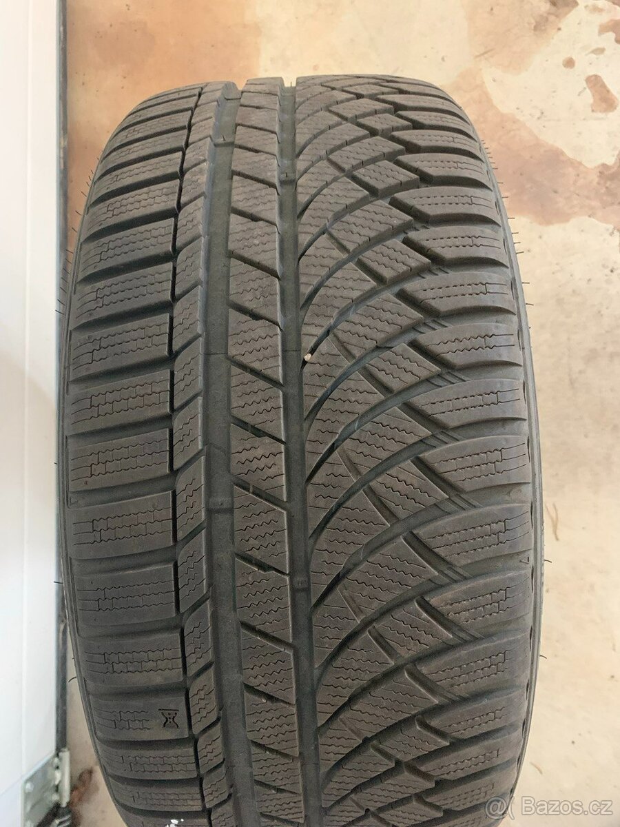 Sada zimních pneumatik dvourozměrné KUMHO - 5