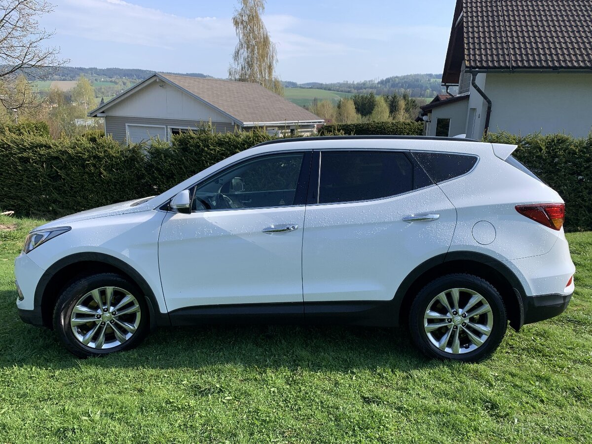 Hyundai Santa Fe, 2.2 CRDi 147 kW,NAVI,ČR,ZÁRUKA 4x4, AT - 5