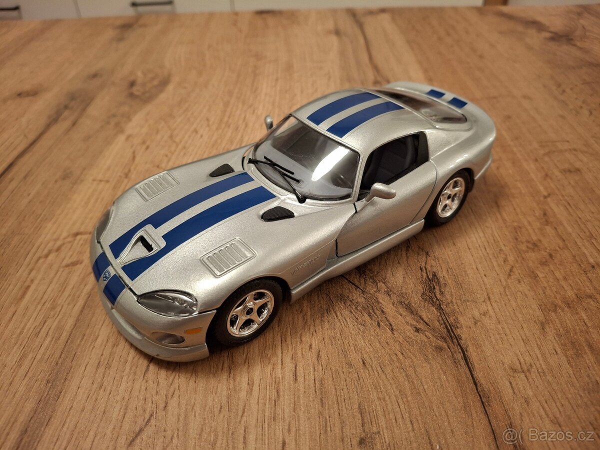Bburago 1:24 - Dodge Viper - 5