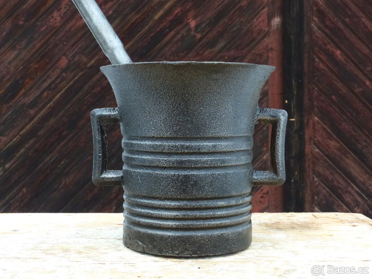 LITINOVÝ HMOŽDÍŘ - 5