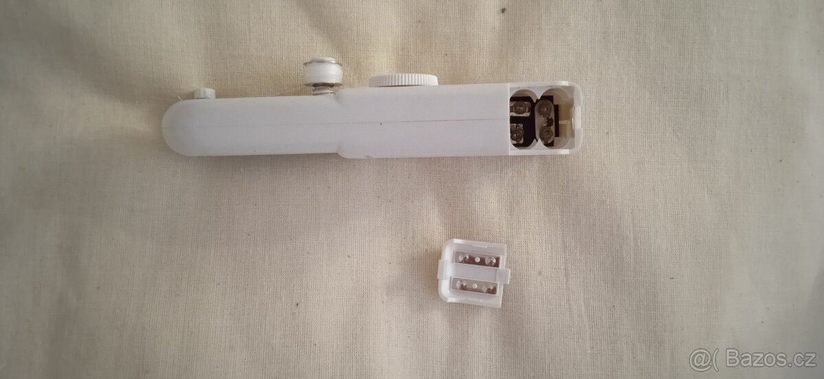 Prodám cestovní šicí stroj - 5