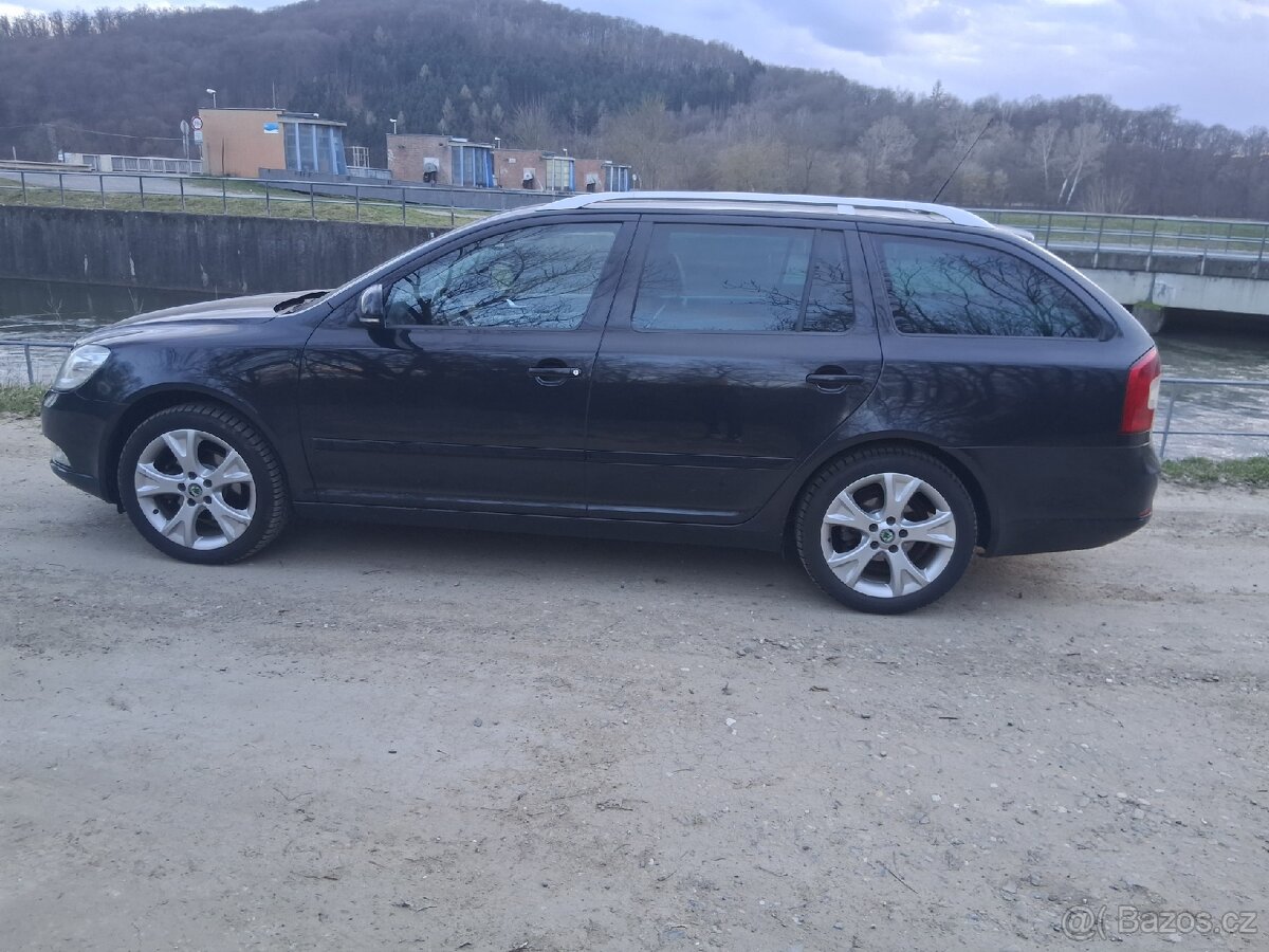Škoda Octavia 2 automat kůže - 5