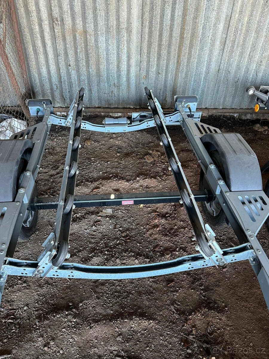 Přívěs na pramici - 5