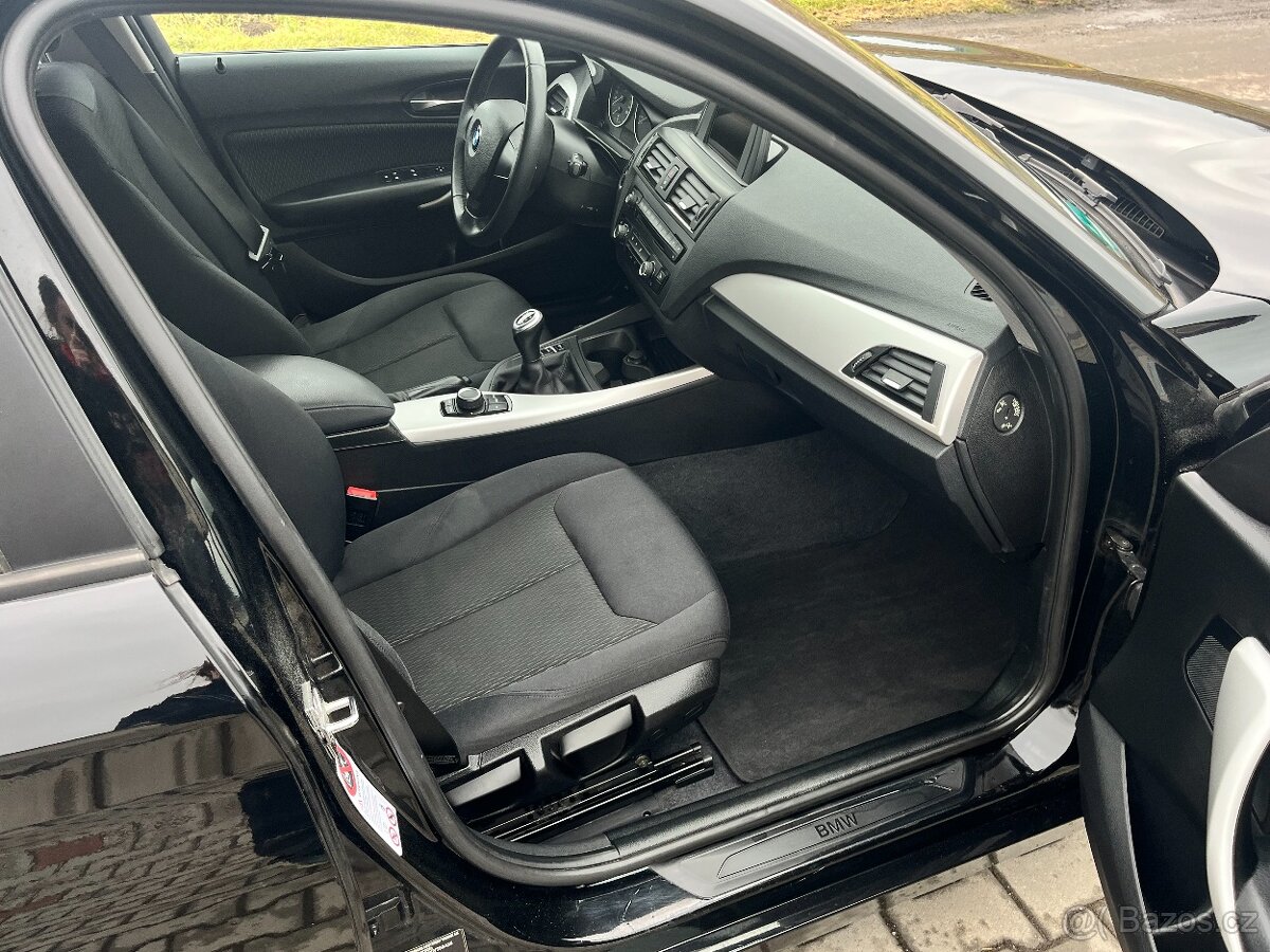 BMW 118i 100kW 2012 benzín - 5