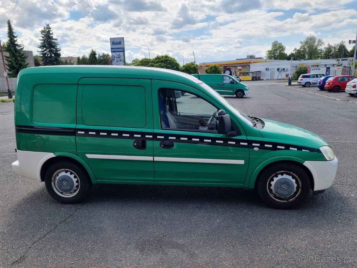 Opel Combo 1.3 DCTI - 5