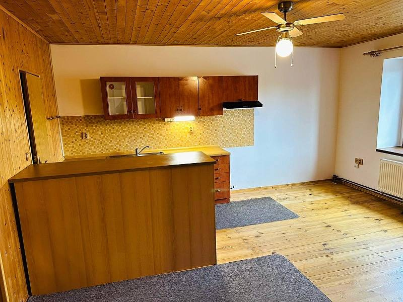 Pronajmu byt 2+kk, 60 m2 - KNĚŽNICE 5 km od Jičína - 5