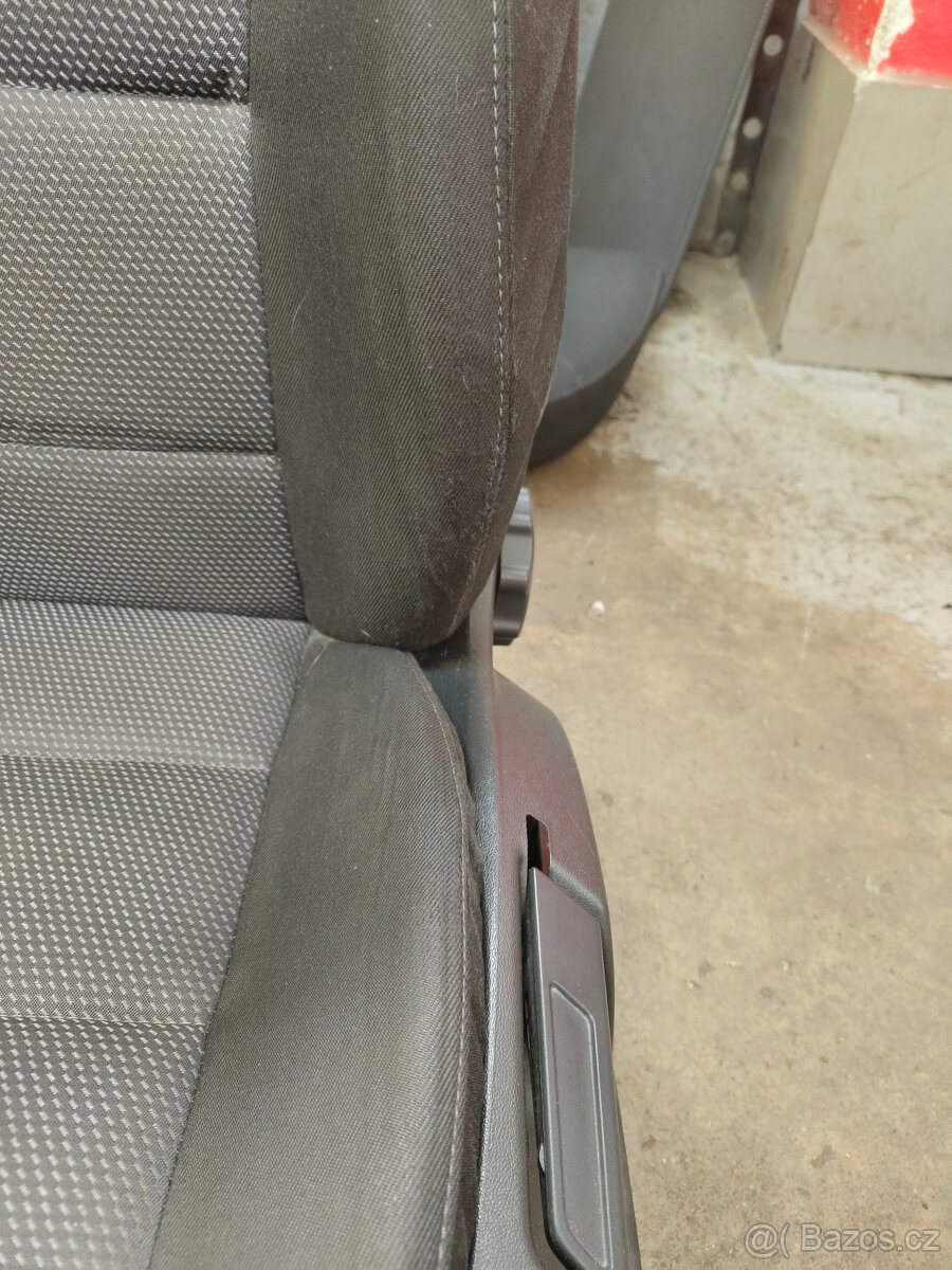 Sedačky Octavia II - výhřev - 5