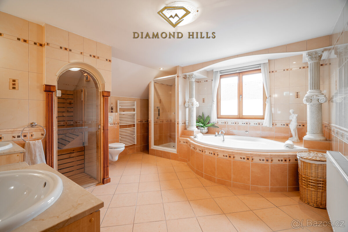 Prodej rodinného domu 8+1, pozemek 845m2, Kozojedy - 5