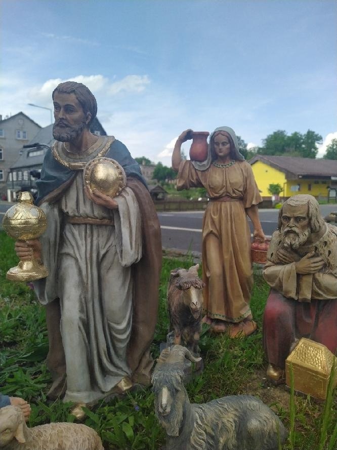 VELKÝ KOSTELNÍ BETLÉM-od 20.12.-33000,-kč - 5