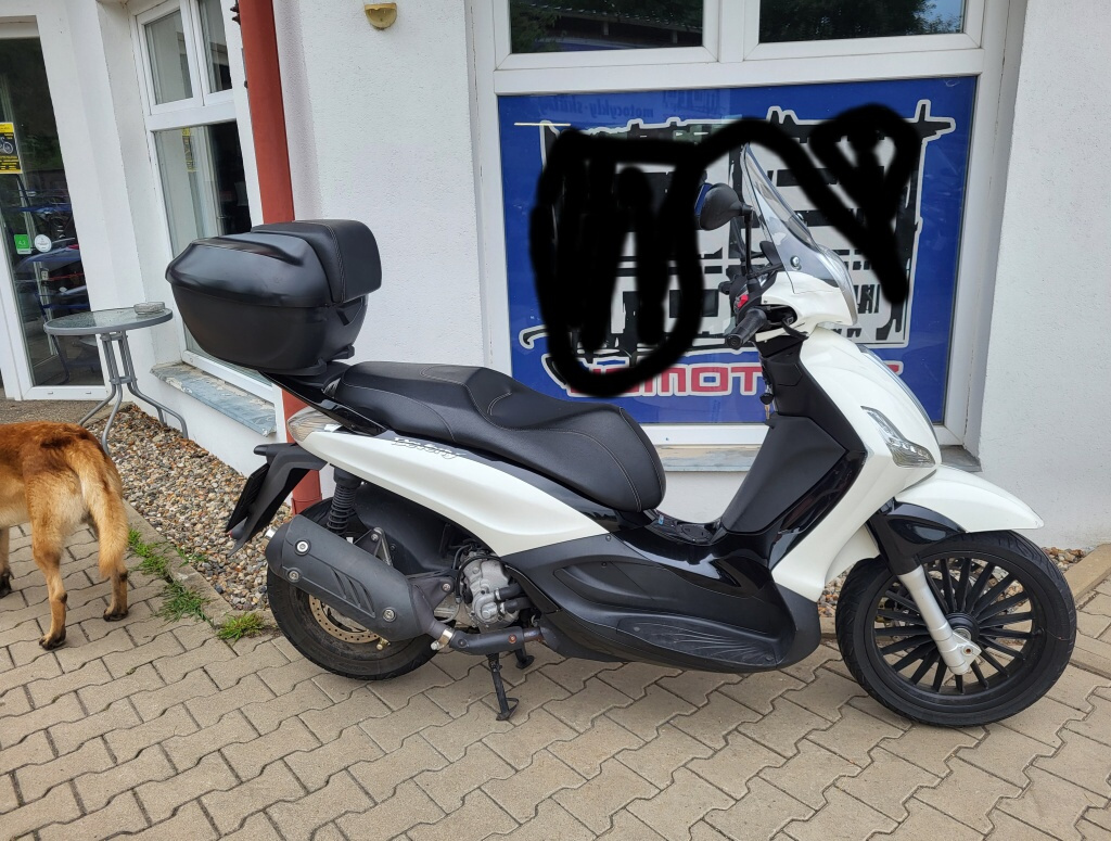 Piaggio Beverly 125i - 5