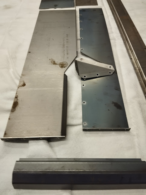 Multicar M27 opravné plechy na podlahu SADA - 5