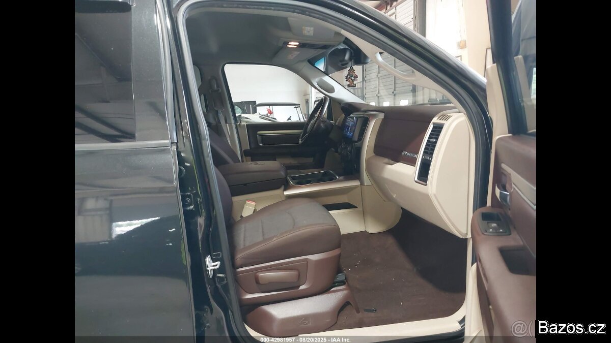 Dodge RAM 1500 5.7 v8 2016 4x4 117tis mil