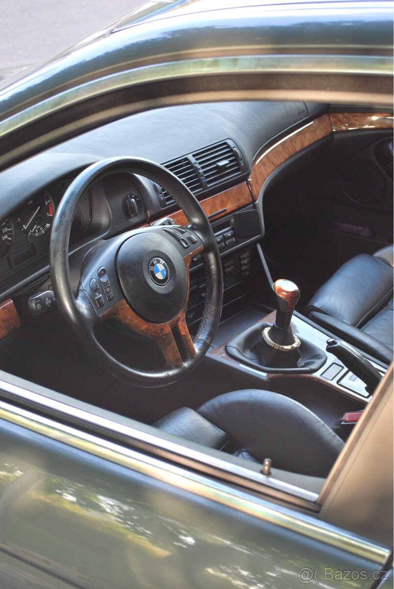 BMW E39 525i (M54B25) – bez koroze, manuál, rok 2003 - 5