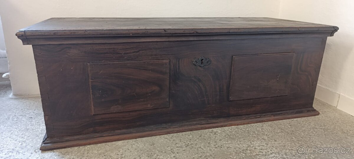 Starožitná truhla, masív, Nábytek Spříběhem - 5