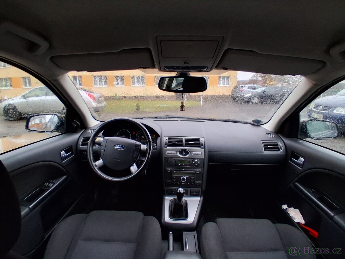 Ford mondeo 1.8i - 5