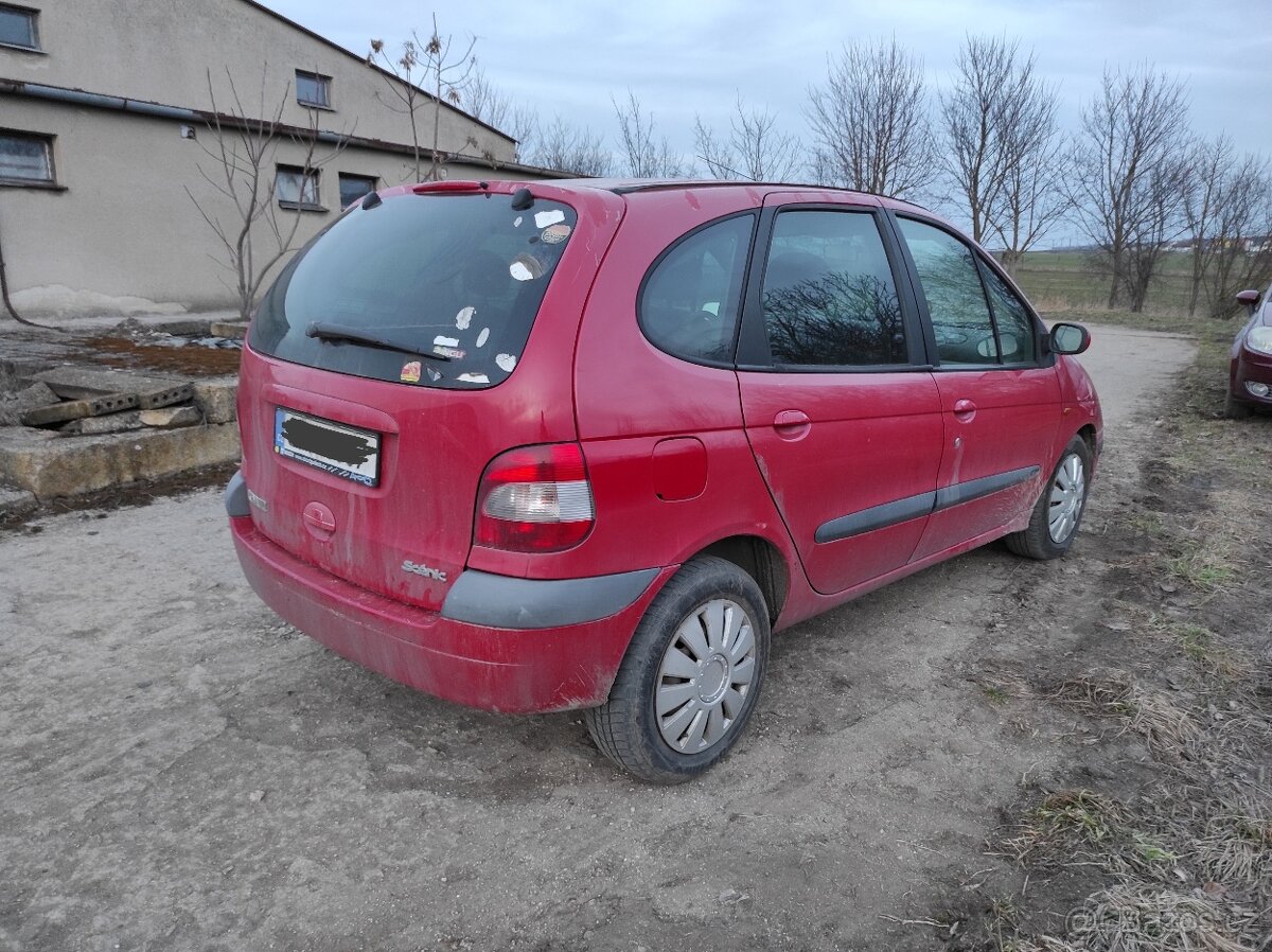 Renault scenic 1,6 16v 79kw levně - 5