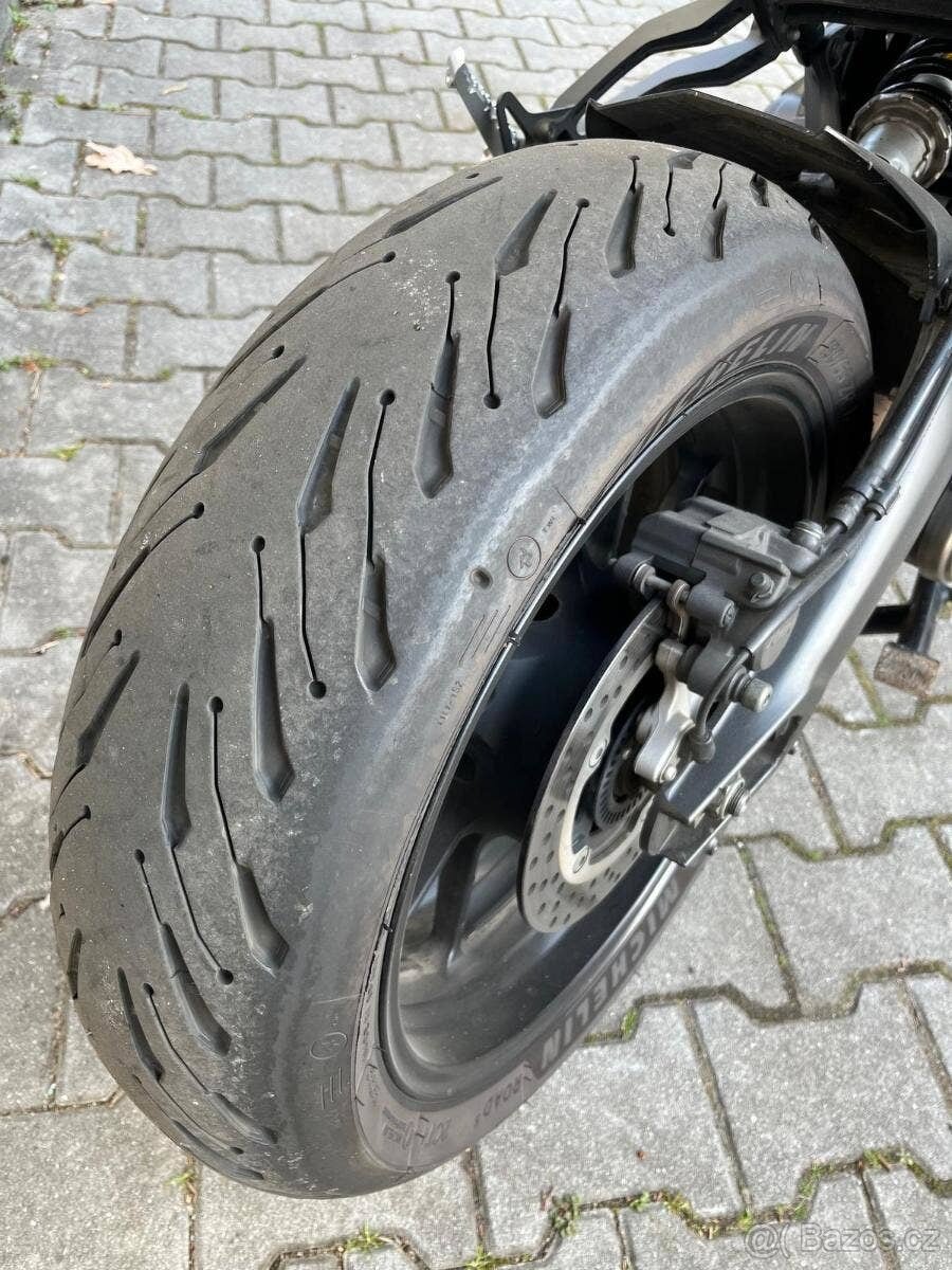 Yamaha TRACER 900